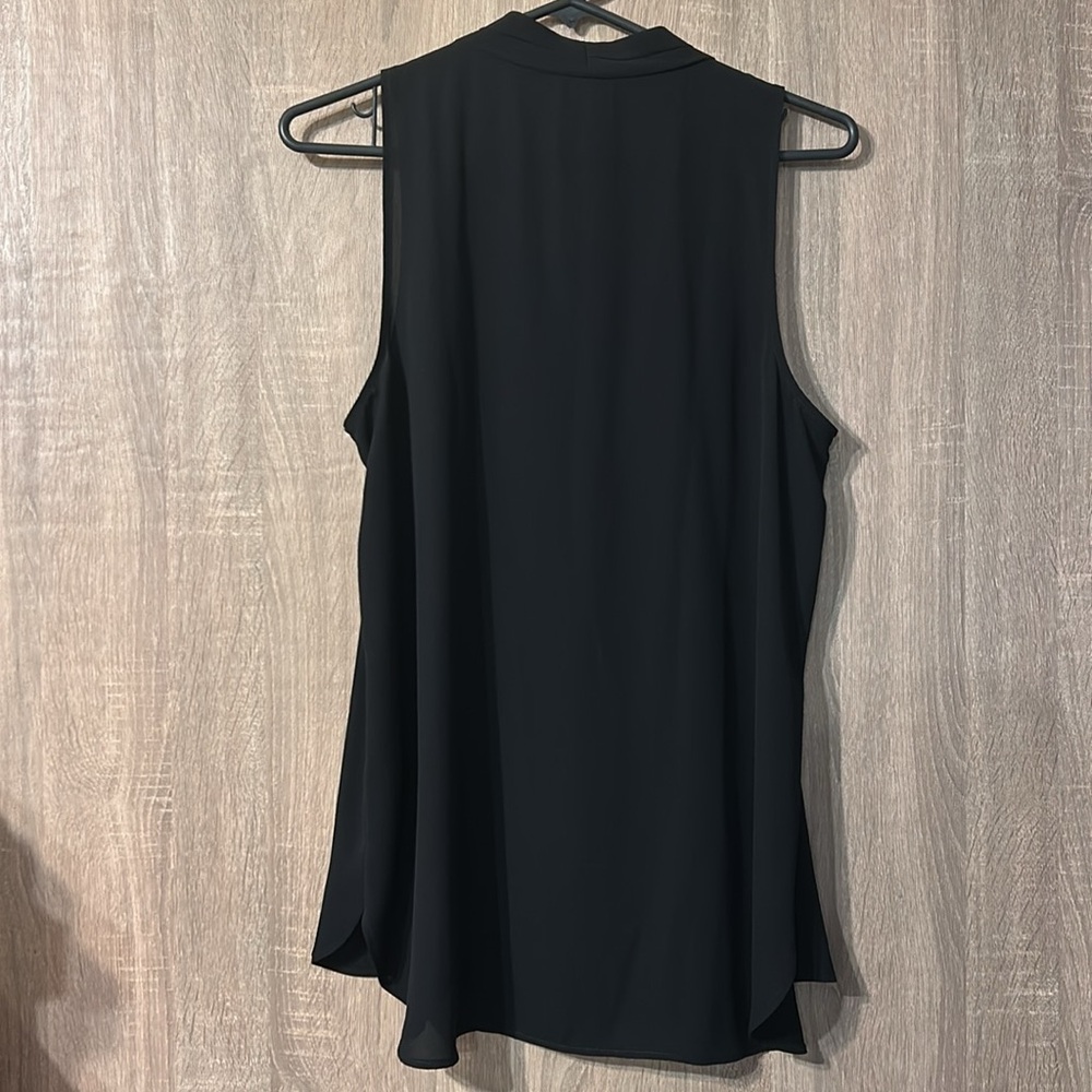 Vince Camuto Black Sleeveless Top Semi Sheer Vneck size Medium - Picture 2 of 3